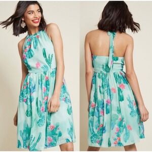 ModCloth Mint Green Cactus Floral Halter Dress Pockets Medium Desertcore Retro
